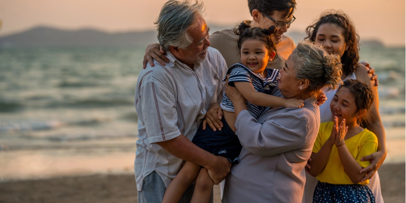 Front page family image